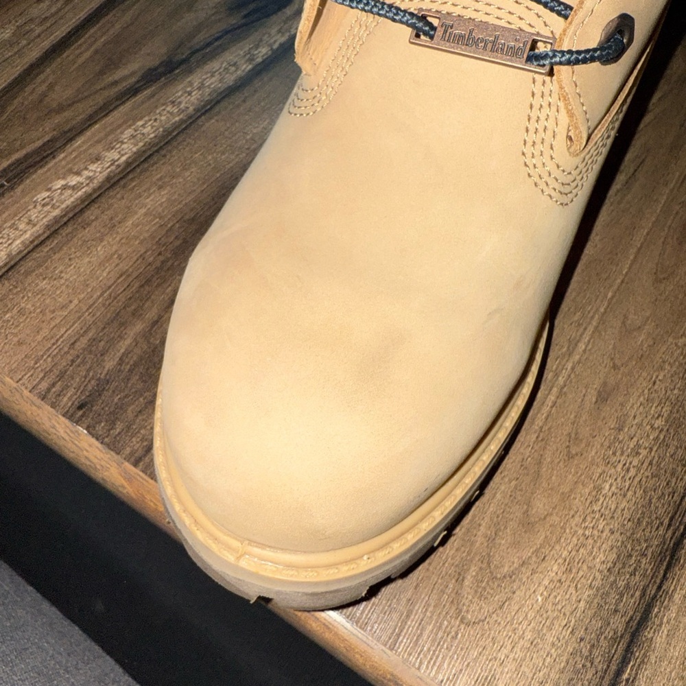 Men’s Timberland boots - Picture 7 of 13